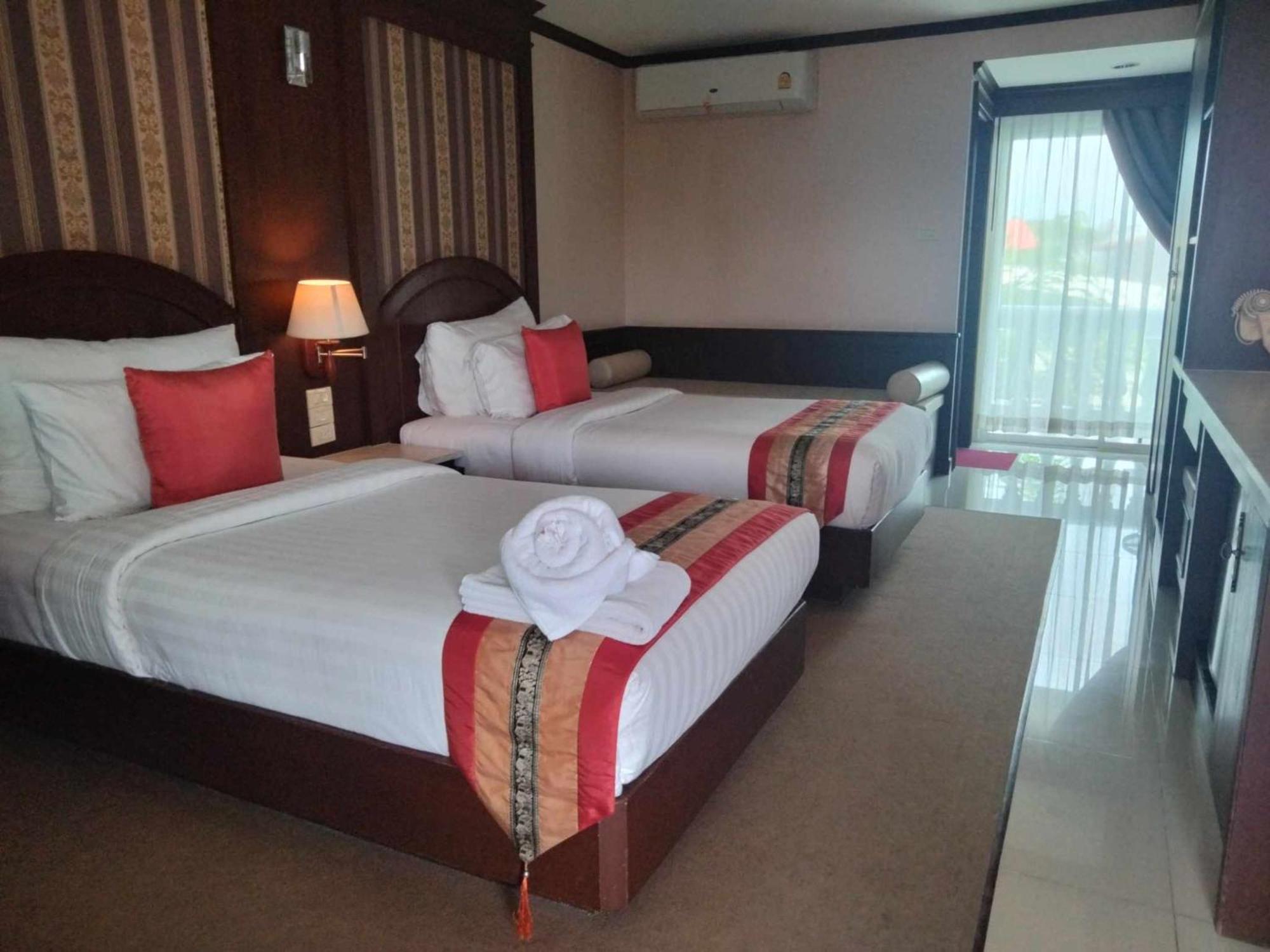 The Lion King Hotel Udonthani Εξωτερικό φωτογραφία