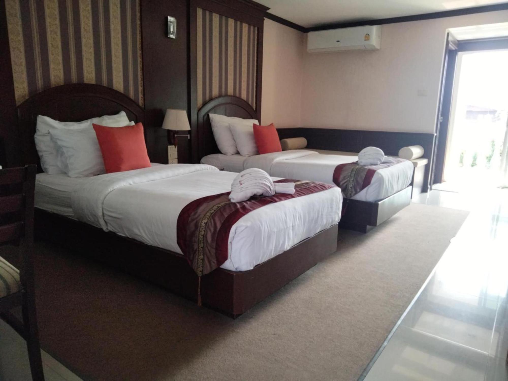 The Lion King Hotel Udonthani Εξωτερικό φωτογραφία